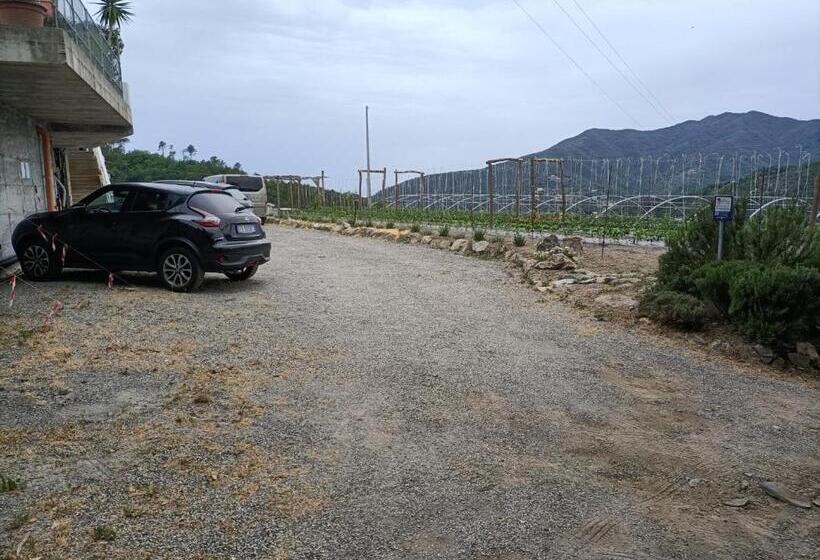 فندق Agriturismo Orto Dei Rolli