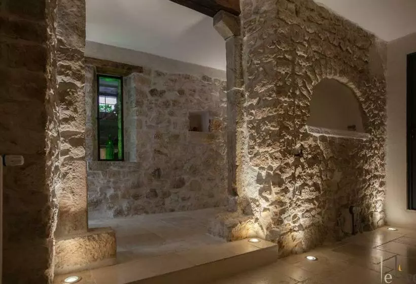 Lelive Bed And Breakfast