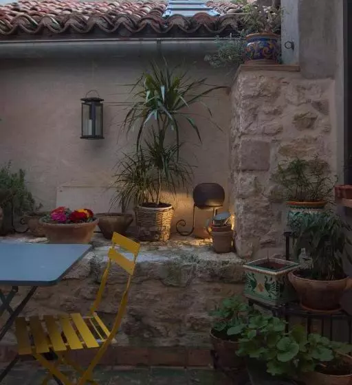 Lelive Bed And Breakfast