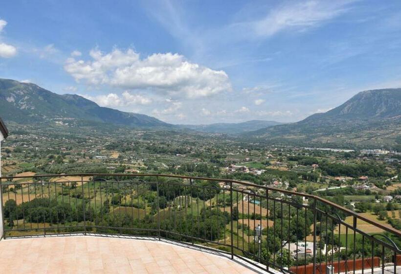 Ostello Della Gioventù Massimo Troisi