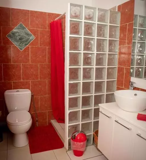 پانسیون Chambres D Hôtes Du Domaine Des Doudous