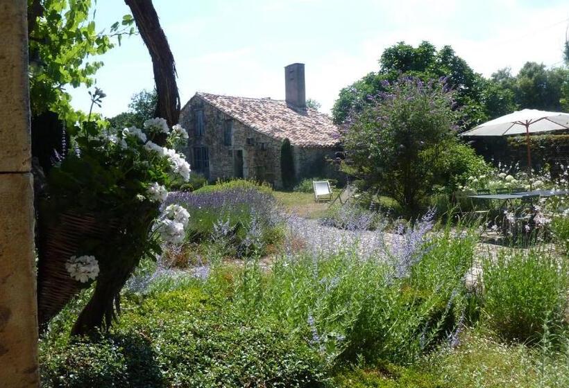 ペンション La Cle D Escamps