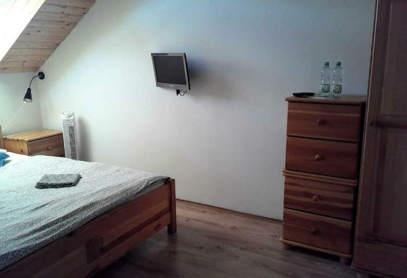 Panzió Penzion Laky