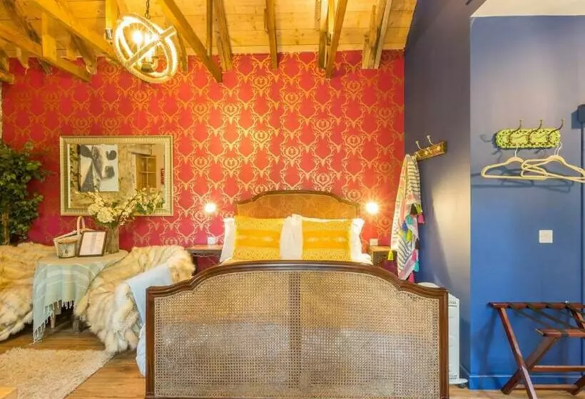 Majatalo Glamping Bothie