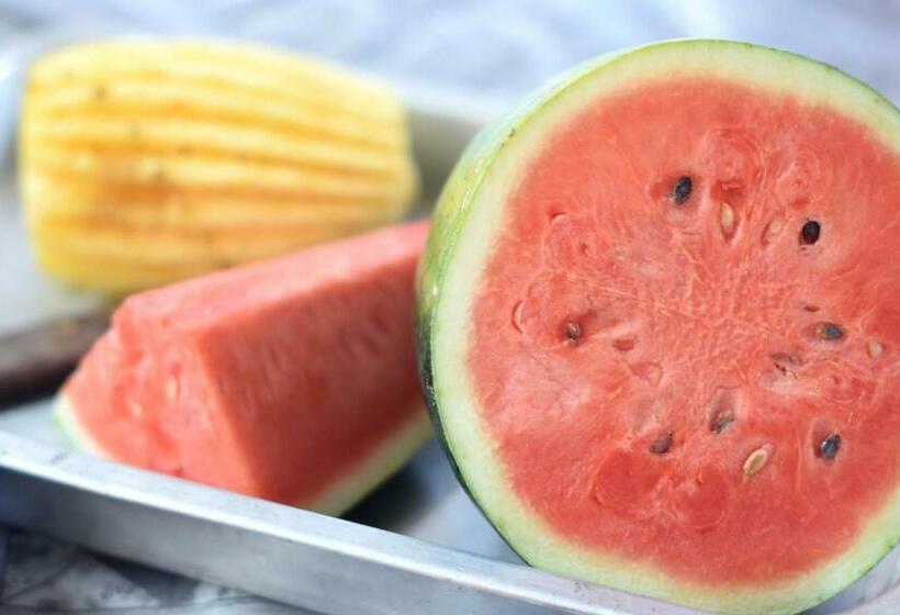 Pension Mr. Chuoi Bar And Hut