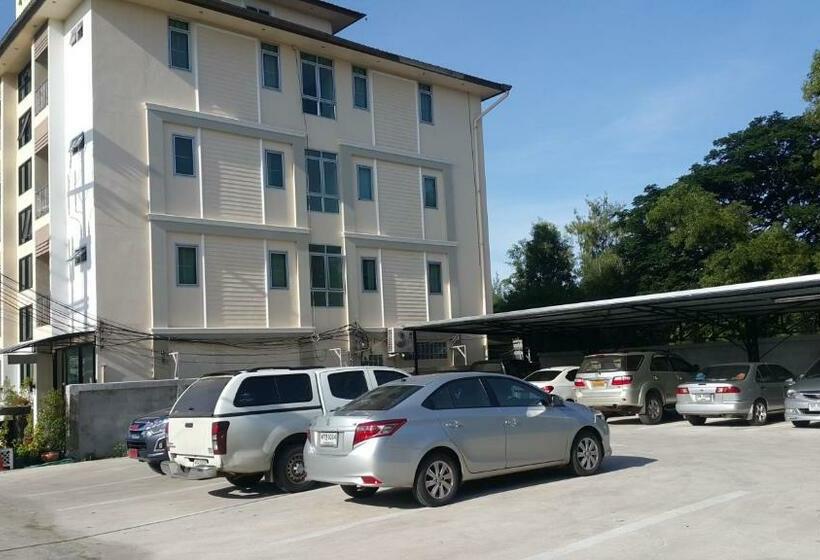 הוסטל Parada Place