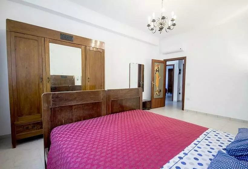 تختخواب و صبحانه Il Tiglio