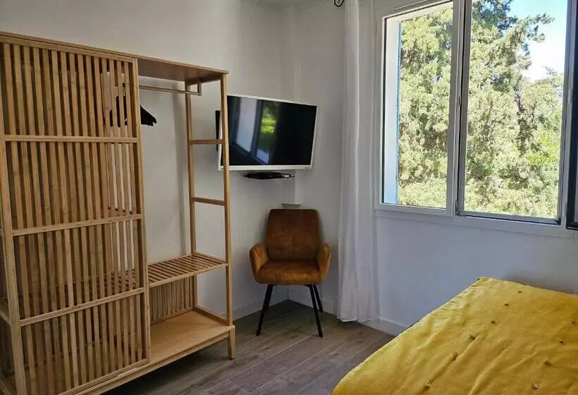 Aamiaismajoitus (B&B) La Luberonne