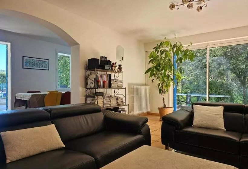 Aamiaismajoitus (B&B) La Luberonne