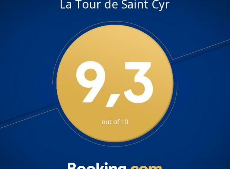 צימר La Tour De Saint Cyr