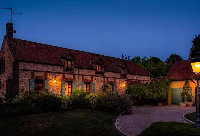 Aamiaismajoitus (B&B) Le Clos Des Cordeliers