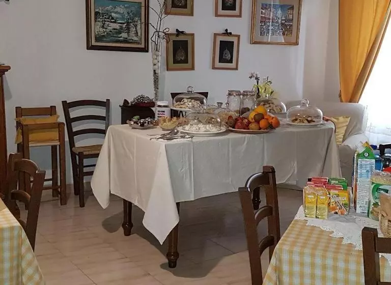 Aamiaismajoitus (B&B) Su Cunventu