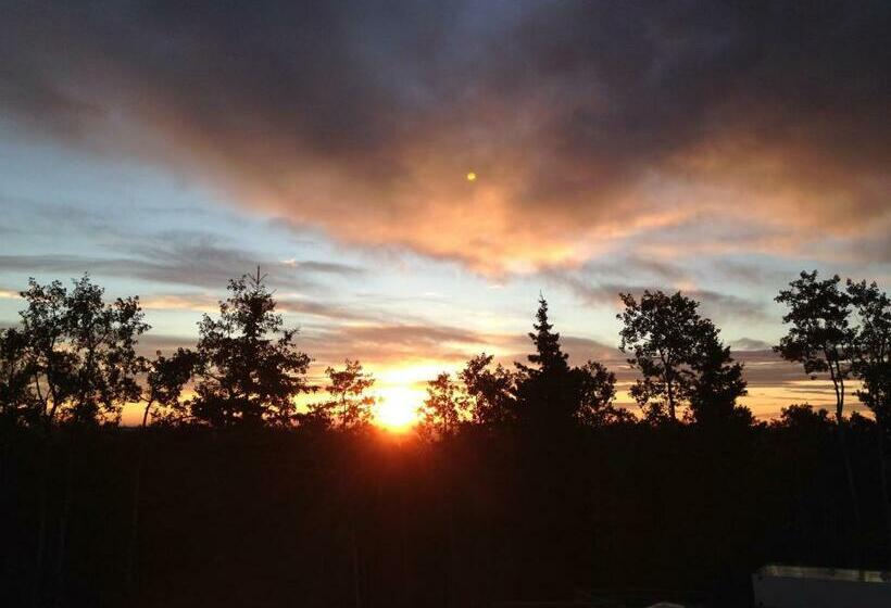 בית מלון כפרי Heart West Haven