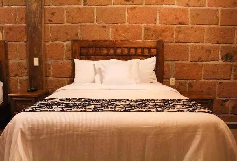 Hotelli Real Nirvana