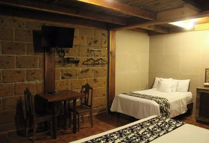 Hotelli Real Nirvana