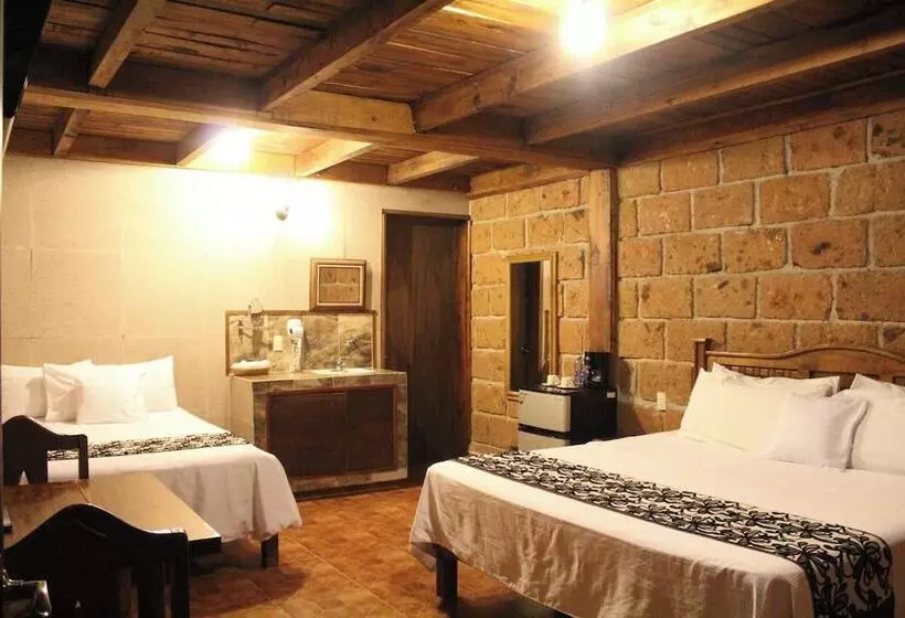 Hotelli Real Nirvana