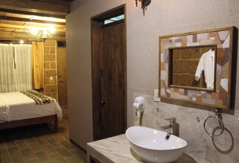 Szálloda Real Nirvana