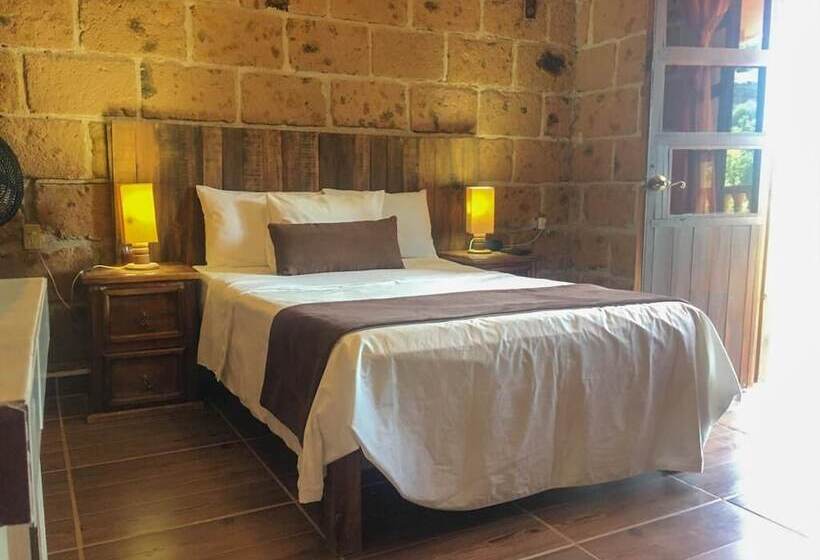 Szálloda Real Nirvana