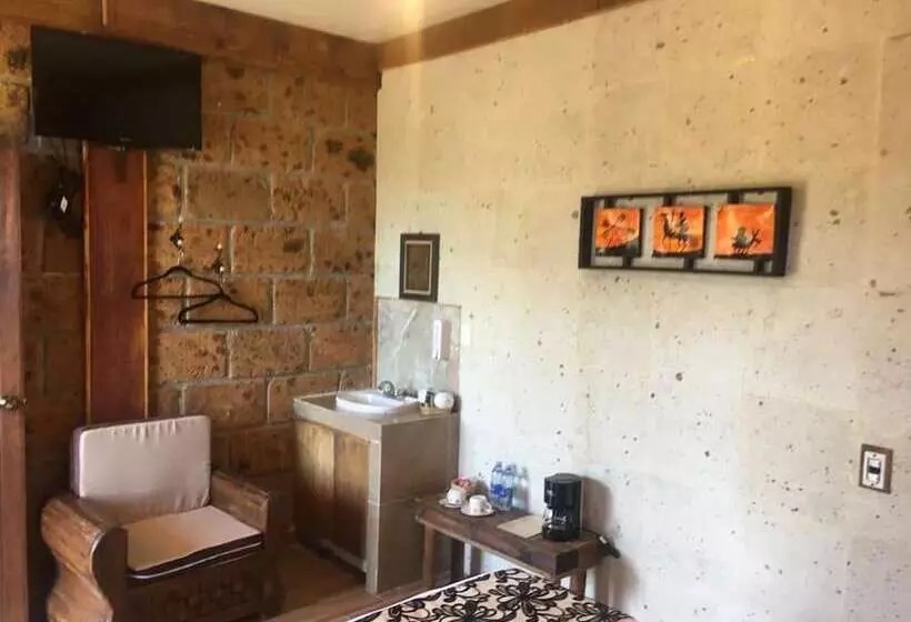 Hotelli Real Nirvana