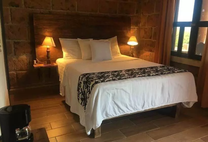 Hotelli Real Nirvana