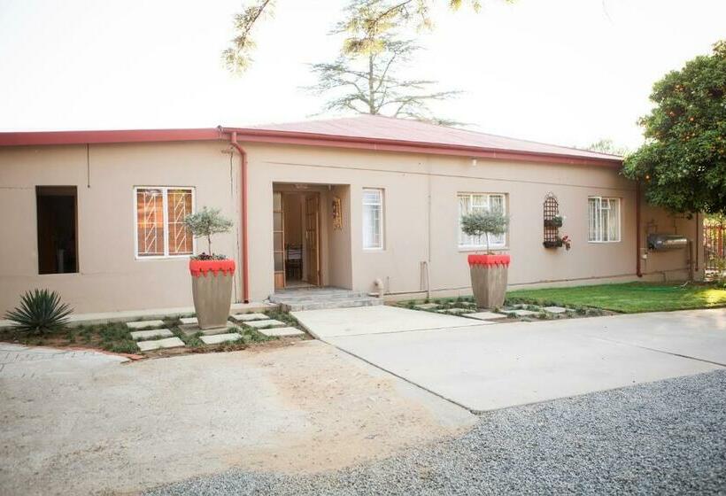 ペンション Avondsrus Guesthouse