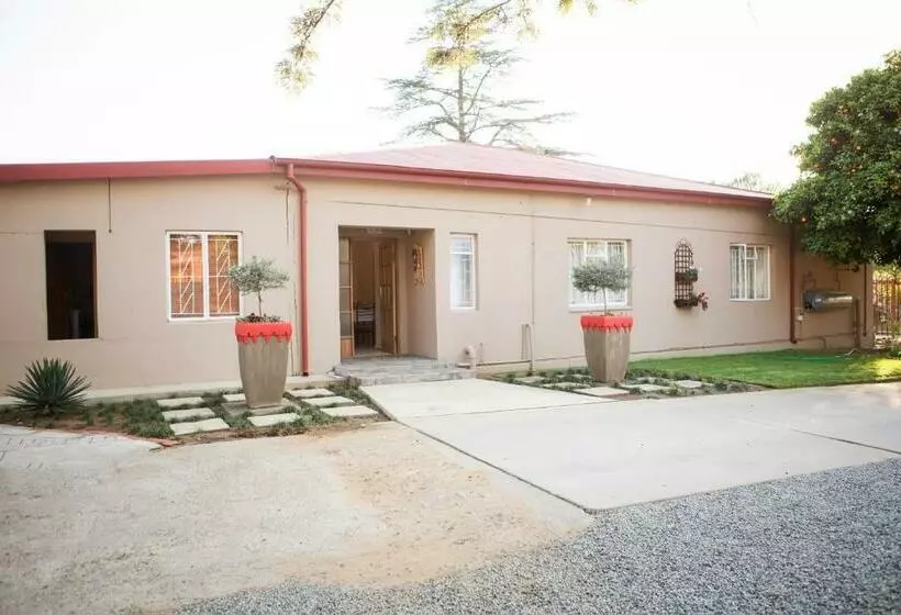 ペンション Avondsrus Guesthouse