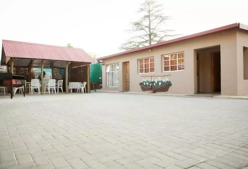 ペンション Avondsrus Guesthouse