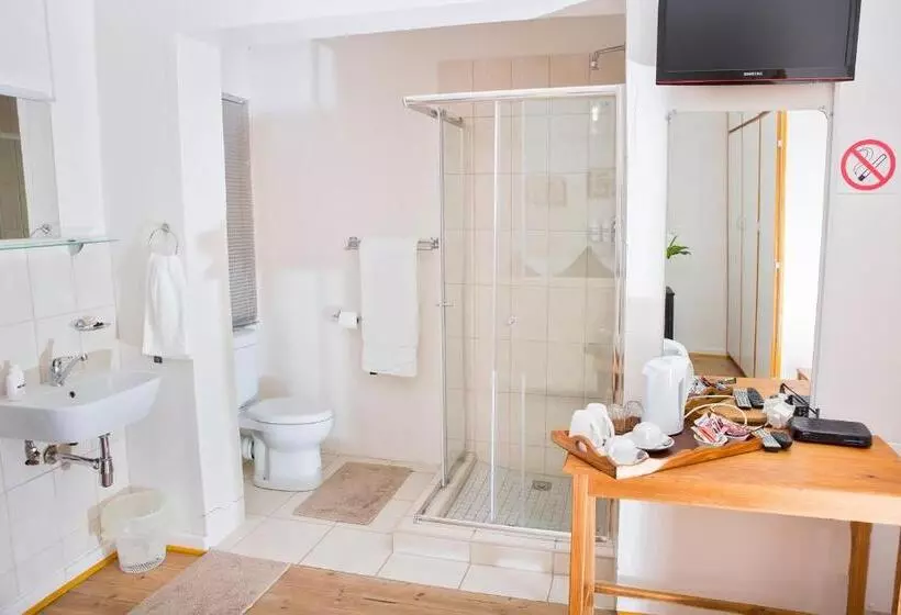ペンション Avondsrus Guesthouse