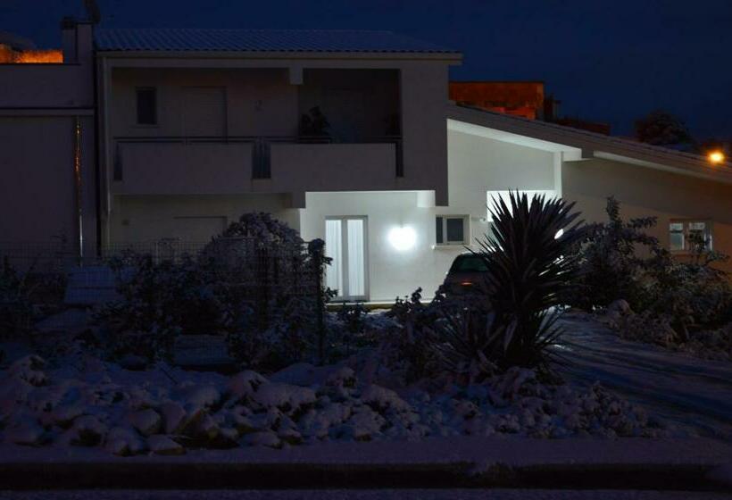 ペンション Casa Ferreri