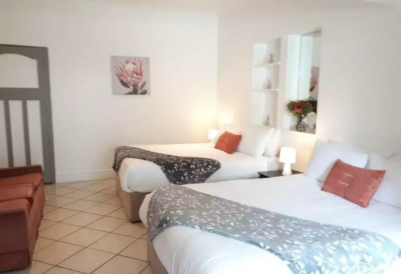 ペンション Knysna N2 Lodge