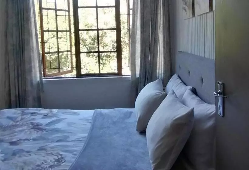 ペンション Knysna N2 Lodge