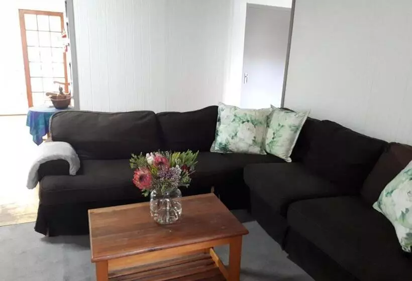 ペンション Knysna N2 Lodge