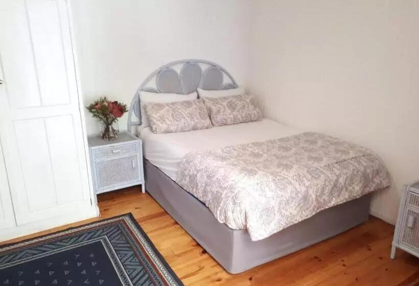 ペンション Knysna N2 Lodge
