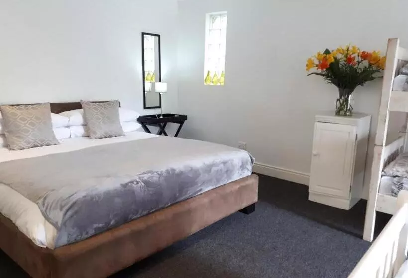 ペンション Knysna N2 Lodge