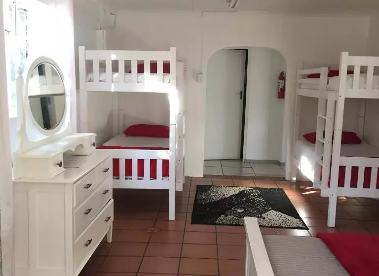 ペンション Knysna N2 Lodge