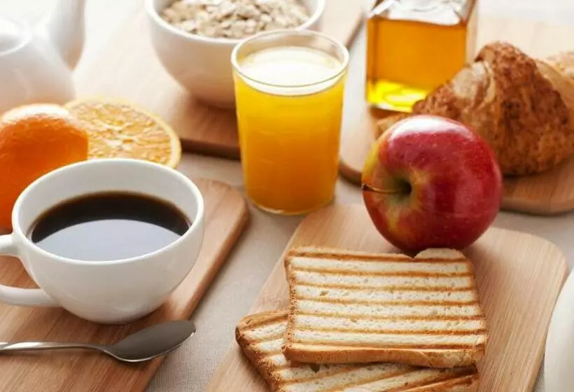 Retkeilymaja Residencial O Trindade