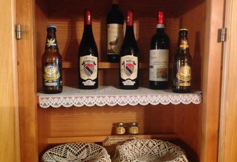 ベッドアンドブレックファースト Antica Casa Di Montagna Maison Bovard