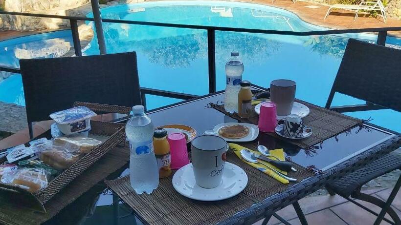 ベッドアンドブレックファースト Casolare Giummari