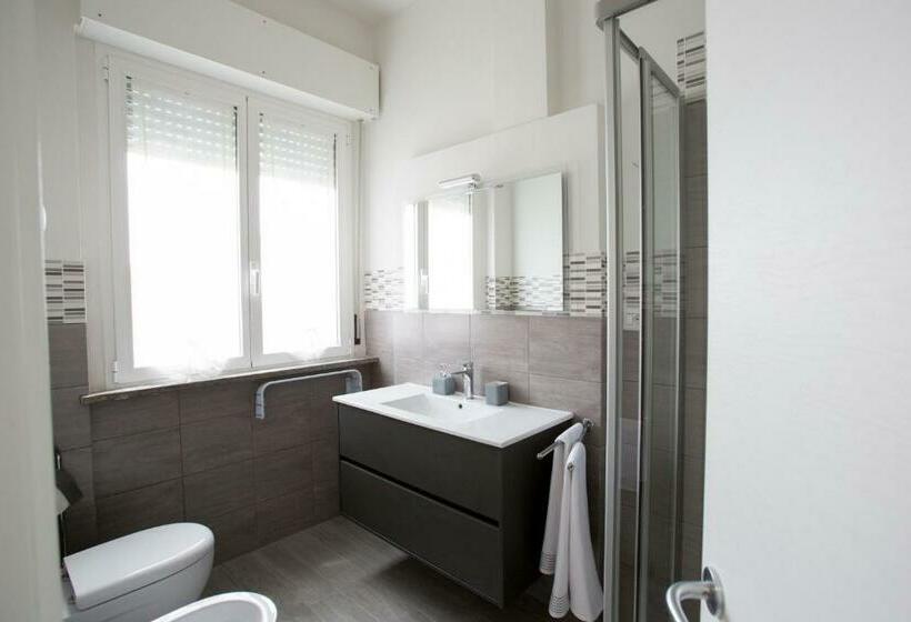 ベッドアンドブレックファースト La Suite