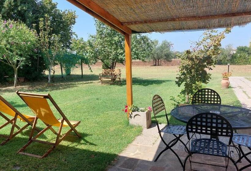 هتل Agriturismo La Corte Viterbo Terme