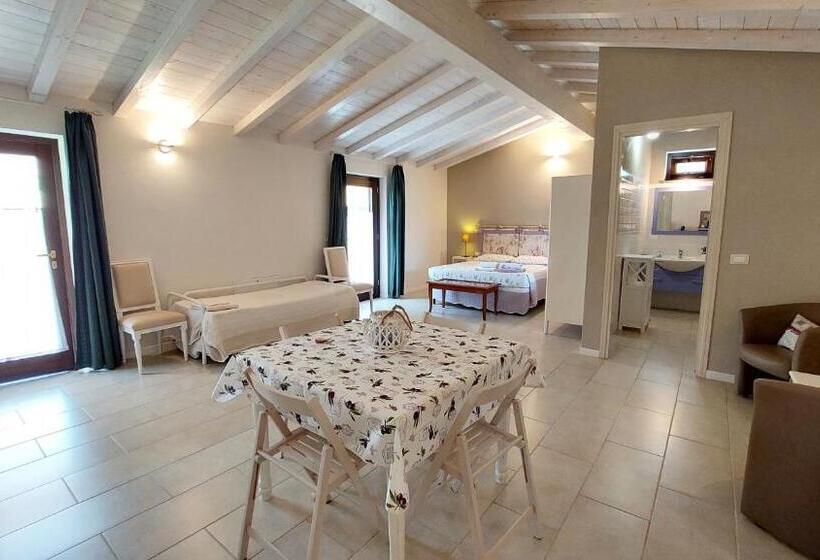 هتل Agriturismo La Corte Viterbo Terme