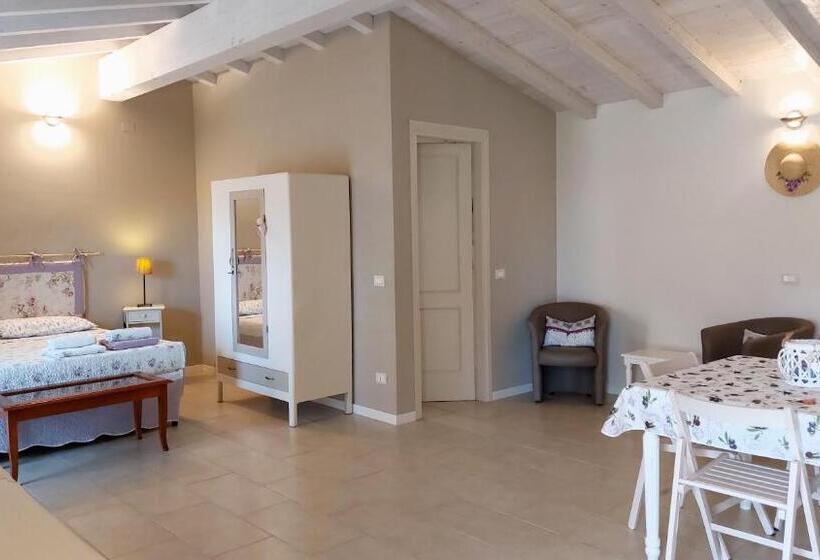 هتل Agriturismo La Corte Viterbo Terme