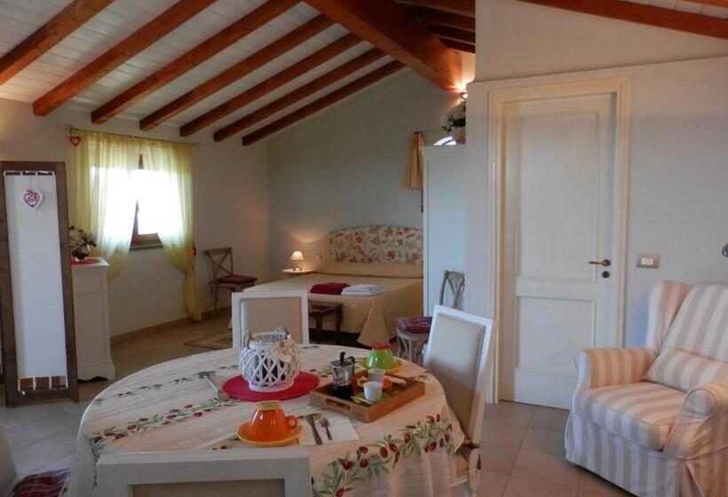 هتل Agriturismo La Corte Viterbo Terme