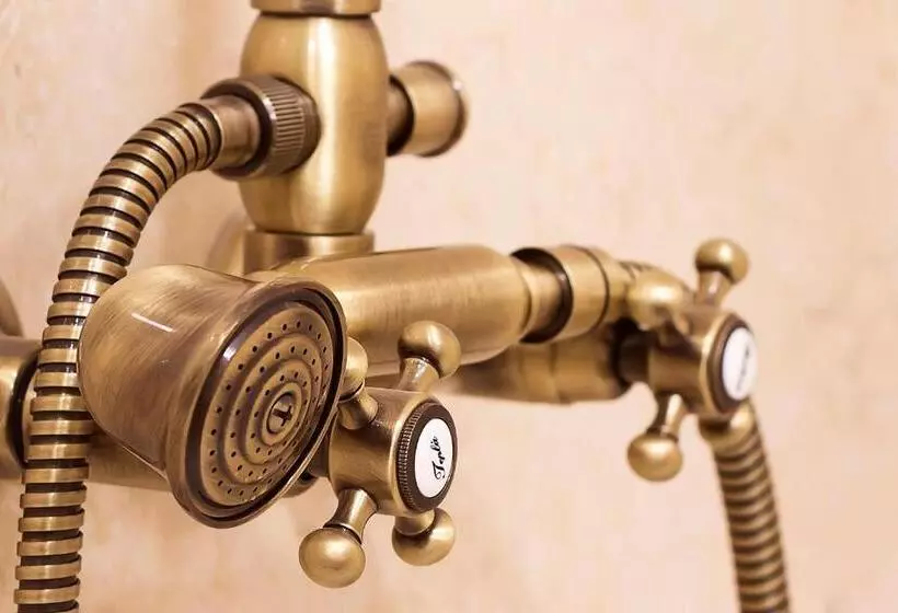 ホテル Zámek Světlá Nad Sázavou