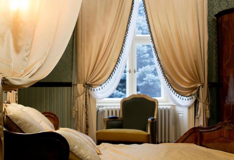 호텔 Zámek Světlá Nad Sázavou