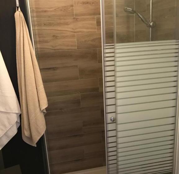 펜션 Affittacamere Al Civico 18