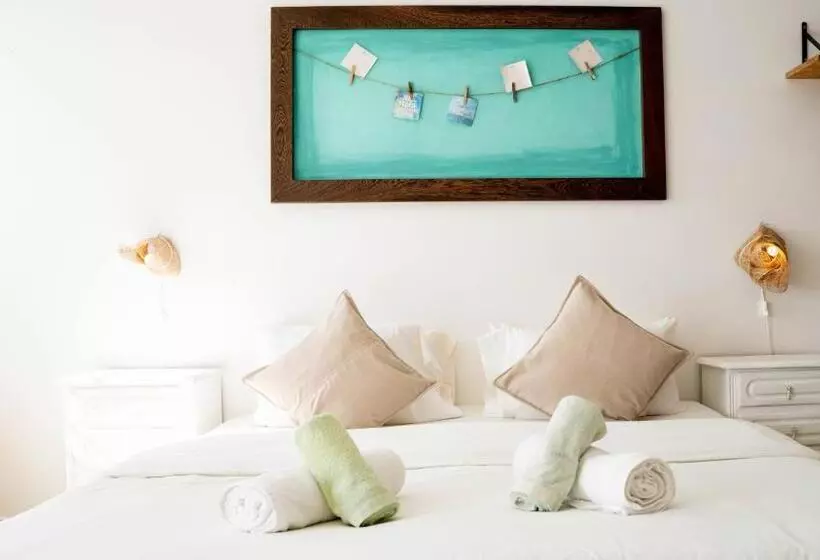 Majatalo Ericeira Soulsurfers Guesthouse