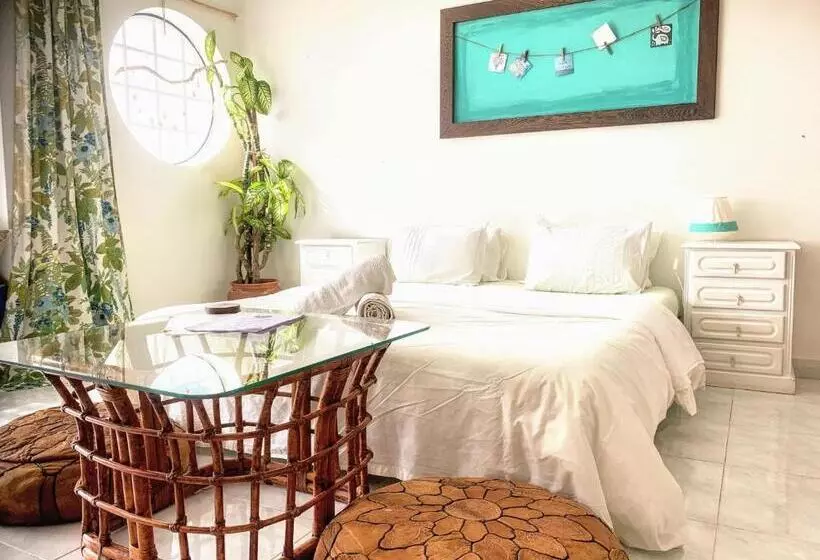 Majatalo Ericeira Soulsurfers Guesthouse