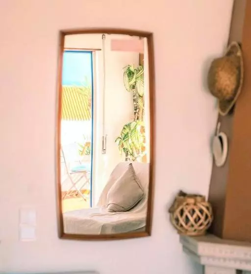 Majatalo Ericeira Soulsurfers Guesthouse