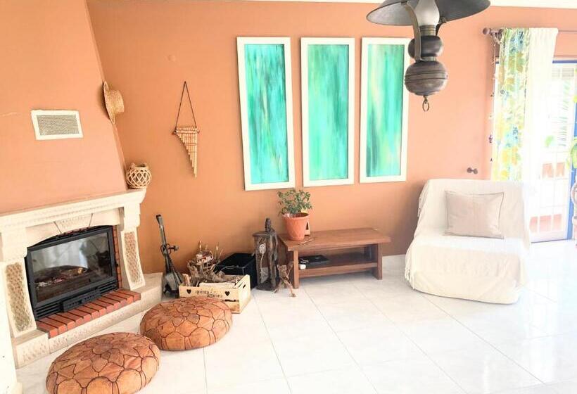 پانسیون Ericeira Soulsurfers Guesthouse